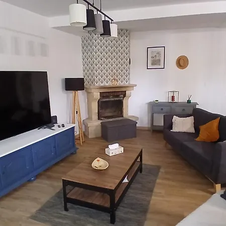 Dom wakacyjny Maison Biola *