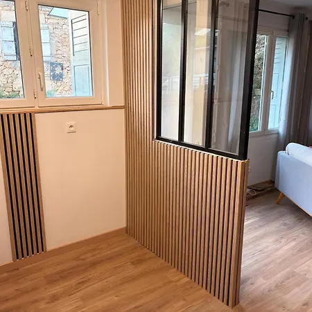 Maison Biola * Groléjac